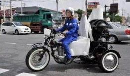 摩托车最新爆料新闻视频,揭秘摩托车行业新动态，未来趋势一网打尽！